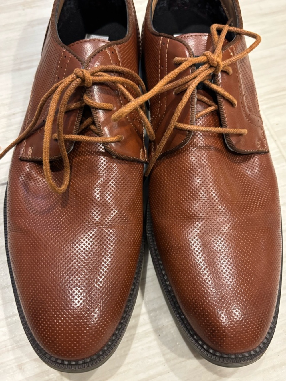 Madden Men’s Brown Textured Leather Derby Dress Shoes Modern Sole
